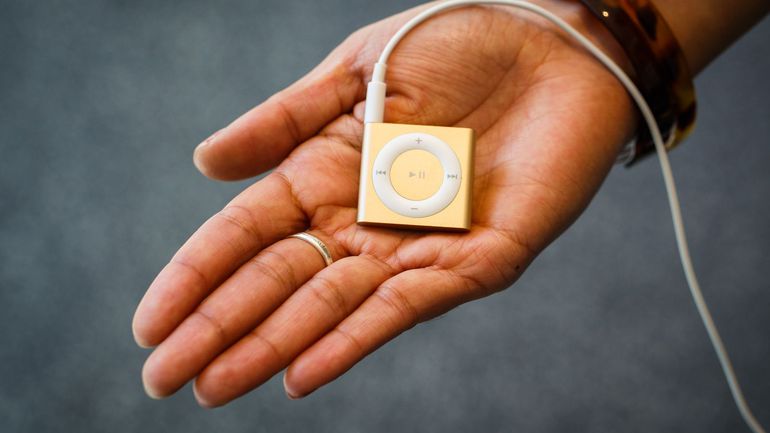 Apple прекратила продажи iPod nano и iPod shuffle
